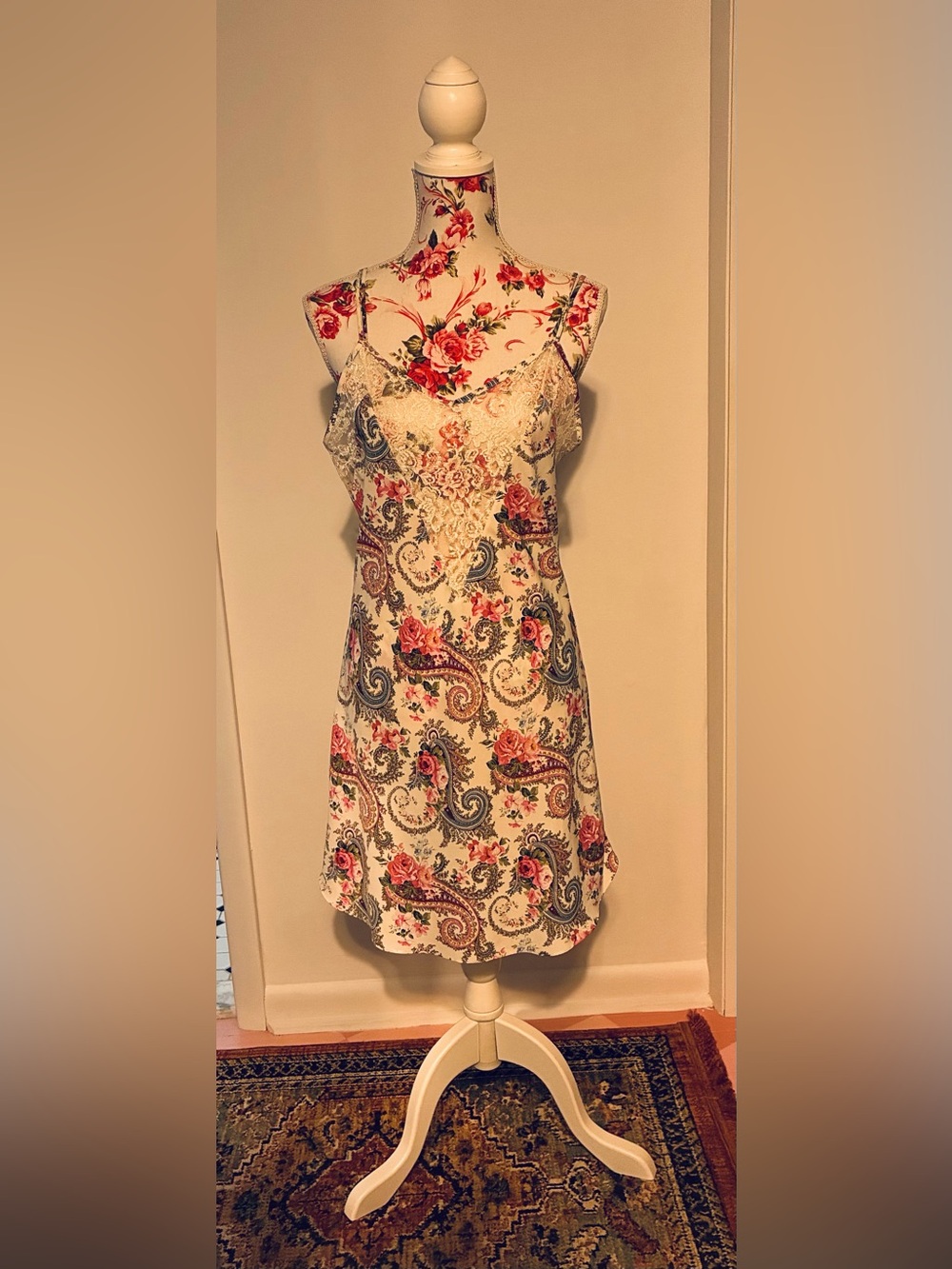 Victoria’s Secret chemise nightgown - Vintage